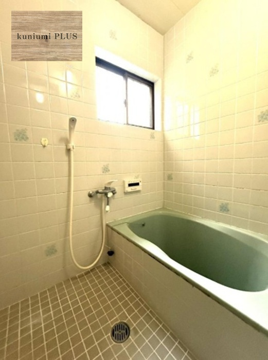 大阪市鶴見区浜3丁目の浴室