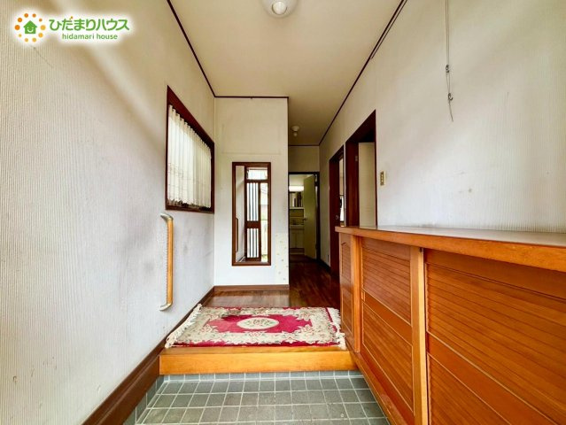 野田市西三ヶ尾　中古戸建　昭和59年築の玄関