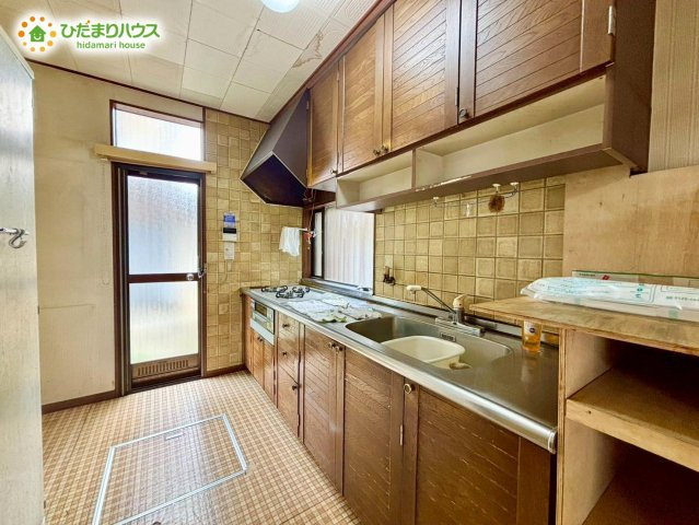 野田市西三ヶ尾　中古戸建　昭和59年築のキッチン