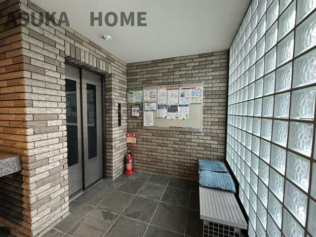 ジェイシティ洋光台のエントランス