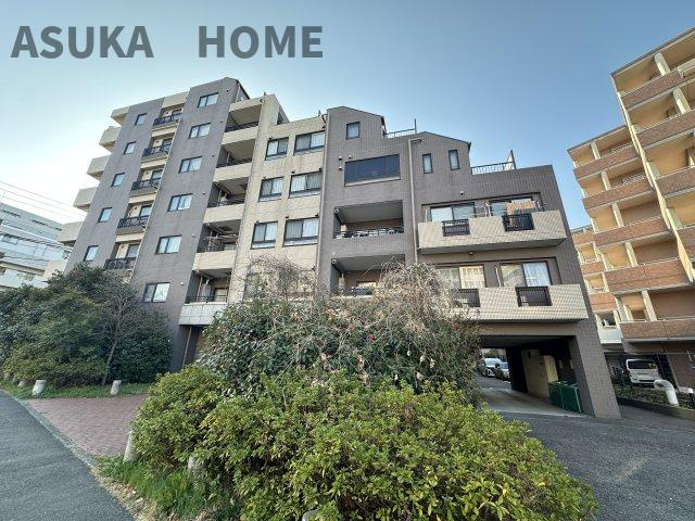 ジェイシティ洋光台の外観|ポップで可愛らしいデザインのマンションです。是非現地でご確認くださいませ。