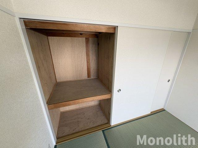 泉北原山台１丁２号棟の収納