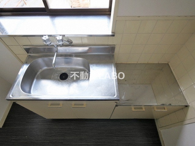 リアライズ平野西のキッチン