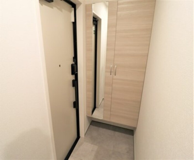 【玄関】 | スターブル | 302 玄関