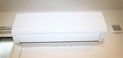  | スターブル | 302 エアコン