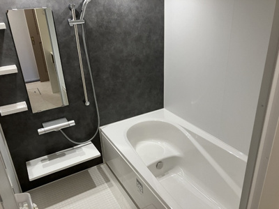  | スターブル | 302 バス