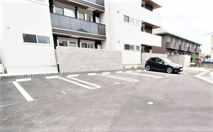 D-ROOM飯倉3丁目の駐車場|駐車場