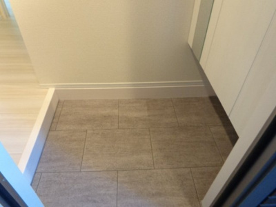 【玄関】 | プレシ・ボヌール弥永 | 玄関