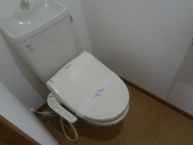 オーパス・ワンのトイレ|写真は同タイプ別部屋です