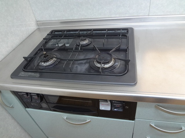 オーパス・ワンのキッチン|写真は同タイプ別部屋です