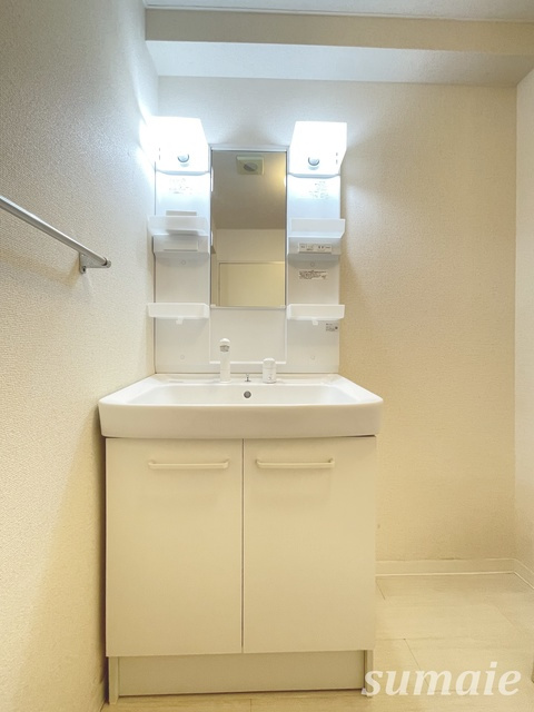 クレール山本の洗面所|洗面台です