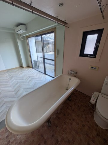 シャイン元住吉の浴室