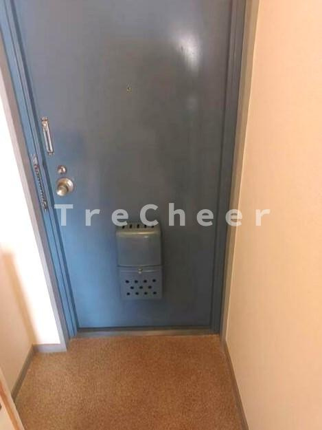 サンハイツ早稲田の玄関