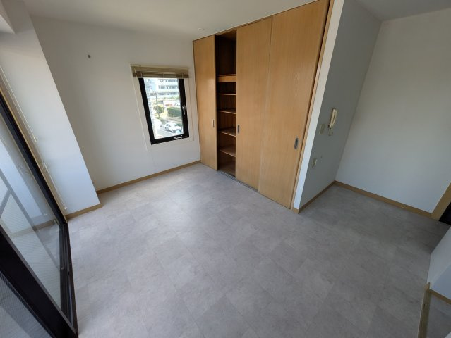 シャイン元住吉の居間・リビング