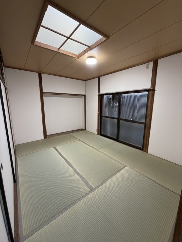 鵜の島貸家の和室