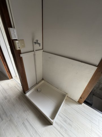 鵜の島貸家のその他|洗濯機置き場