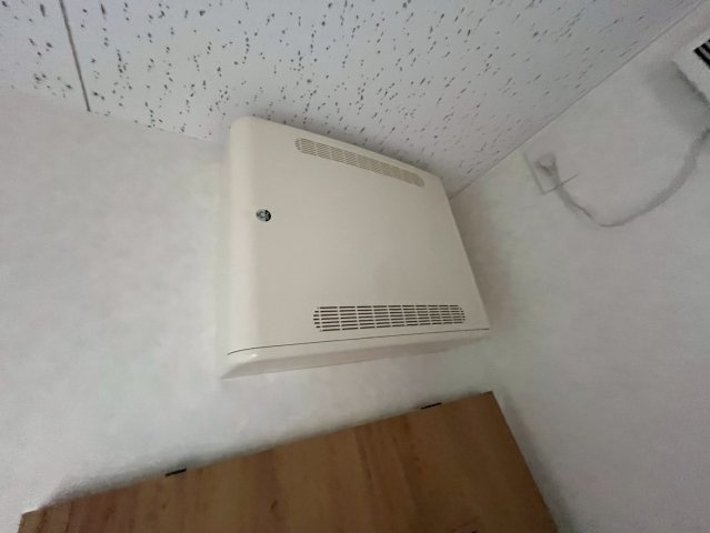 豊明市倉庫付き事務所の設備