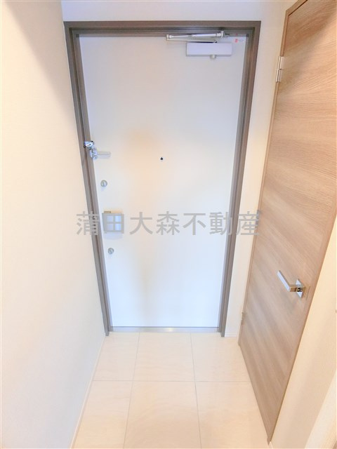 ラティエラ大鳥居の玄関