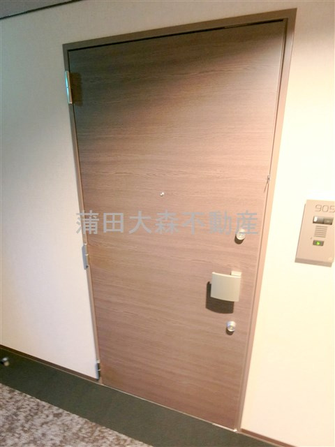 ラティエラ大鳥居の玄関