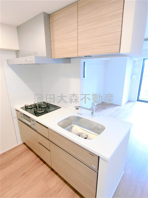 ラティエラ大鳥居のキッチン|3口ガスグリル付システムキッチン　カウンターキッチン