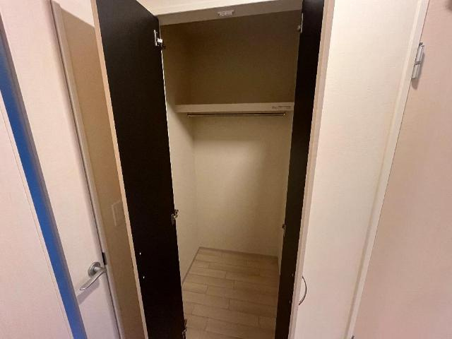 アドニスの収納|クローゼット