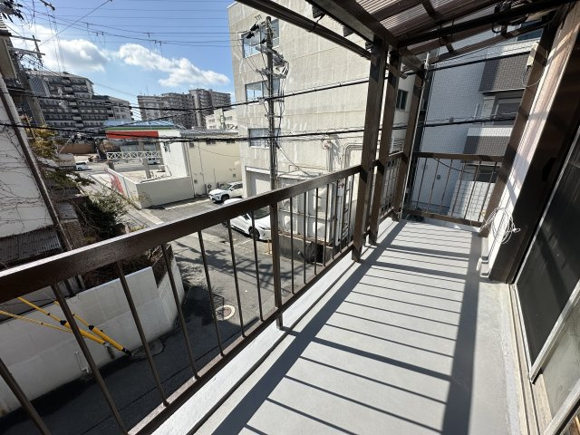 明石市和坂稲荷町戸建のバルコニー