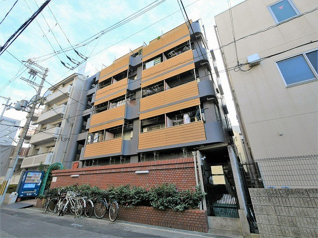 大阪市福島区海老江２丁目の賃貸マンションの外観