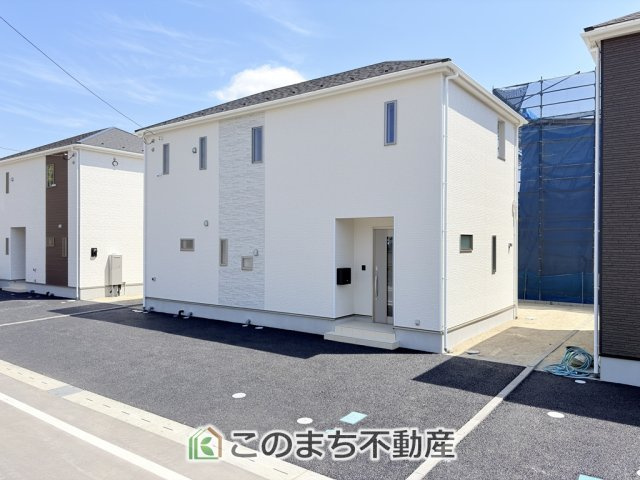 CRADLEGARDEN那須塩原市豊浦南町第5　2号棟の駐車場|お車４台駐車できます。