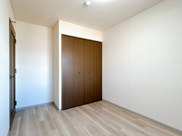 リフォーム中古マンション　アクアディア大垣　平成8年築の洋室