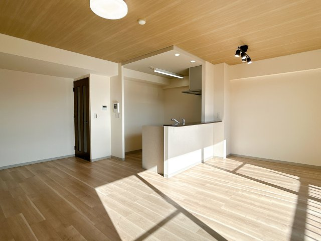 リフォーム中古マンション　アクアディア大垣　平成8年築の居間・リビング