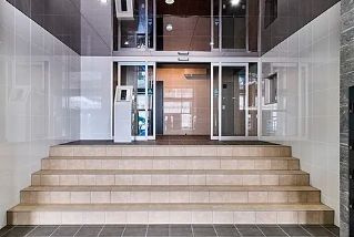 【エントランス】 | アルファコート曳舟2 | 落ち着いたエントランスです