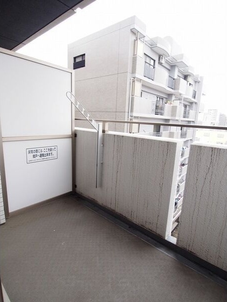 プロシード新栄のバルコニー