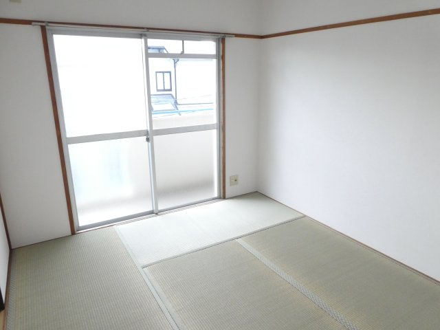 モダンアパートメント神戸宝塚Ⅱの和室