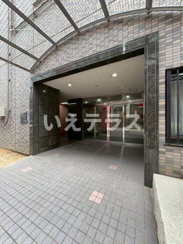 ストークコートのエントランス