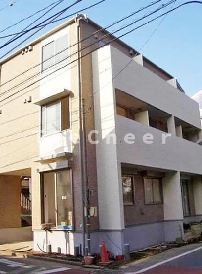 ルピナス神楽坂の外観