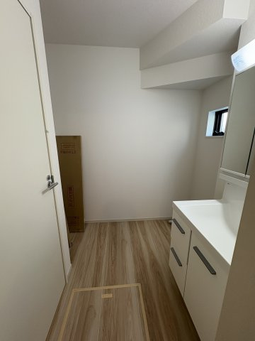 茅ヶ崎市松尾1期　新築戸建の脱衣所