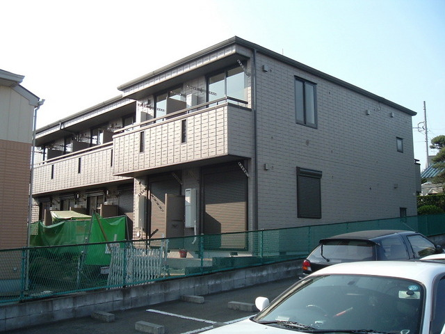 メゾン　クレールのエントランス|近隣に岸根公園　耐震耐火旭化成ヘーベルメゾン