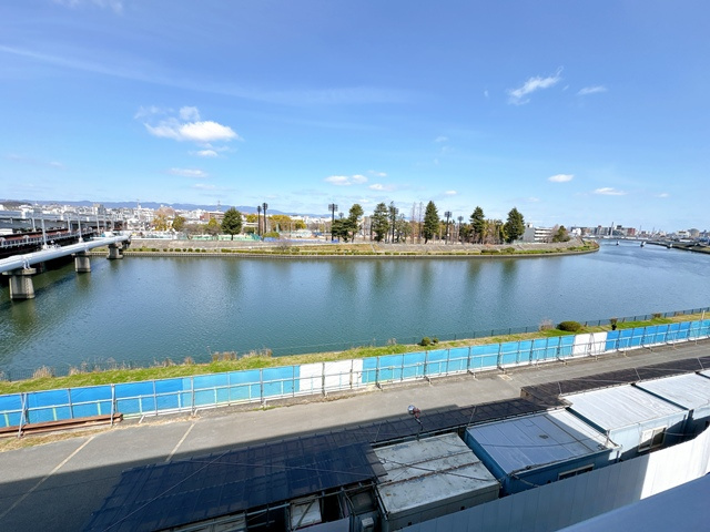 【展望】 | Alivis Shimo-Shinjo SoL TERRACE