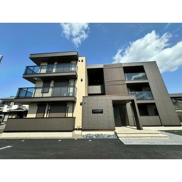 GRAND AGUN（グランド　アグン）の外観