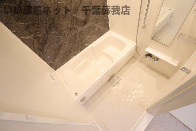 ウルルⅡの浴室|日々の疲れを癒すお風呂付です