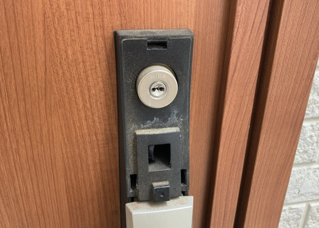 【防犯設備】 | 当然のことではありますが、オートロックやセンサーライト、ホームセキュリティーなどの防犯設備があれば、小さいお子様がいるご家庭も安心ですよね！まず物件購入の際は、防犯設備もチェックするようにしましょう。