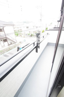 【バルコニー】 | 【仲介手数料無料！！】日野市落川　新築戸建て（全6棟）3号棟　5580万円