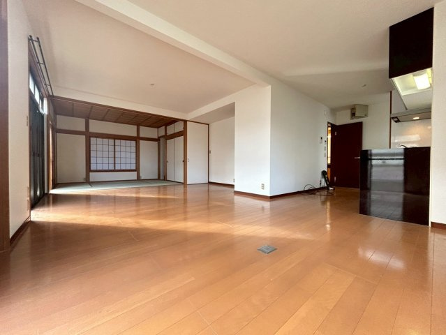 外院3丁目戸建の居間・リビング