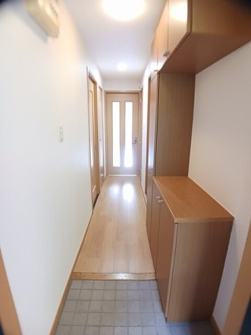 カリダ　ウェントゥスの玄関