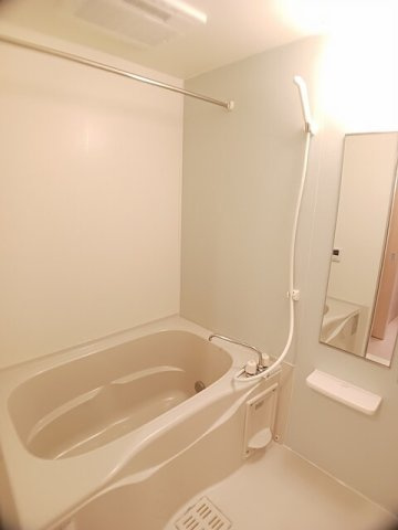 アバンツァート　Ｂの浴室