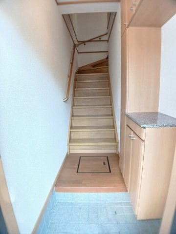 アバンツァートの玄関