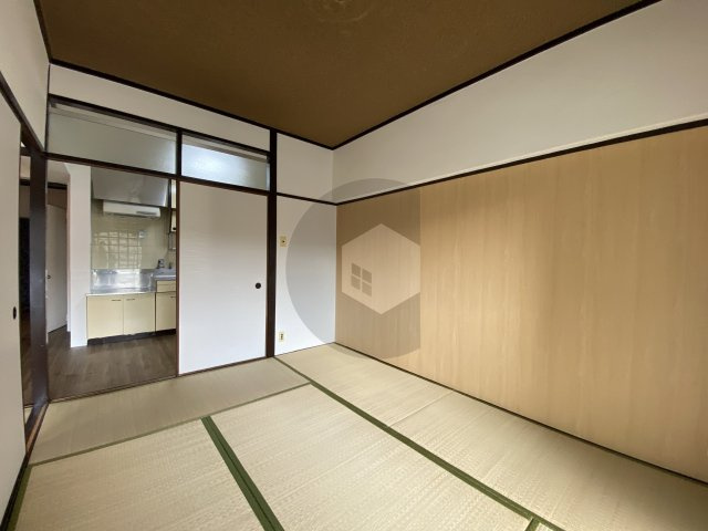 エステマール弥刀の寝室