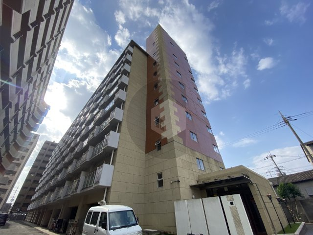 エステマール弥刀の外観