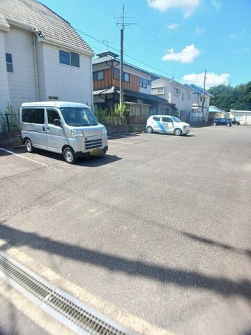 エスポワール　Ａの駐車場