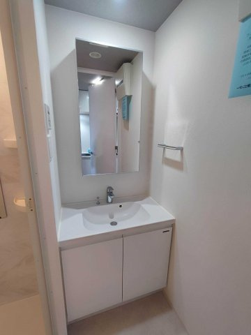 ステージファースト浅草桜橋の洗面所